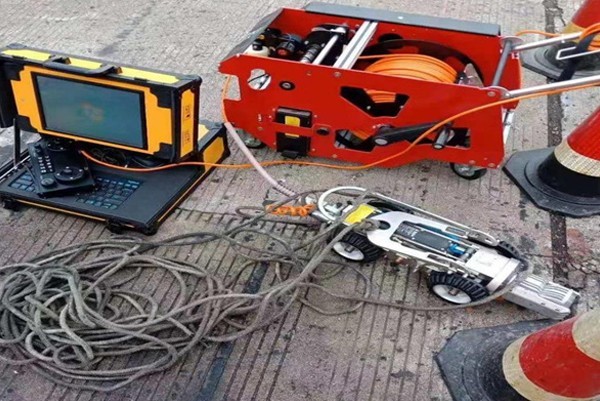 东台CCTV管道检测机器人